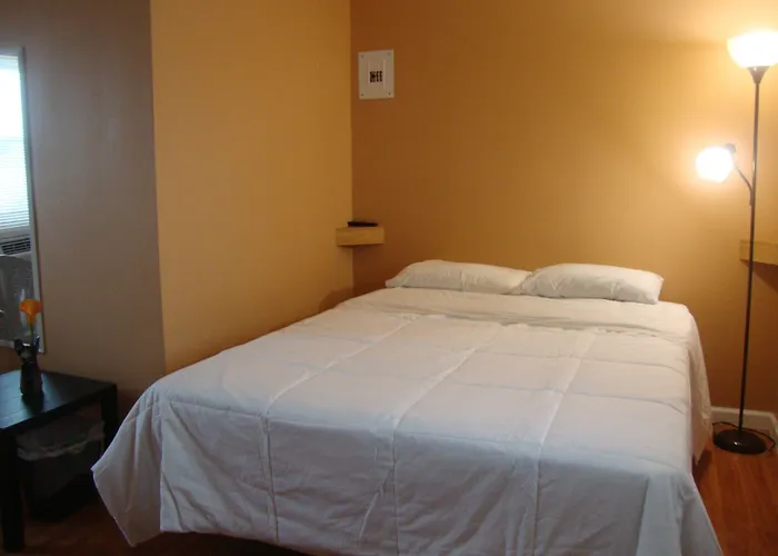 Relax Motel 2*